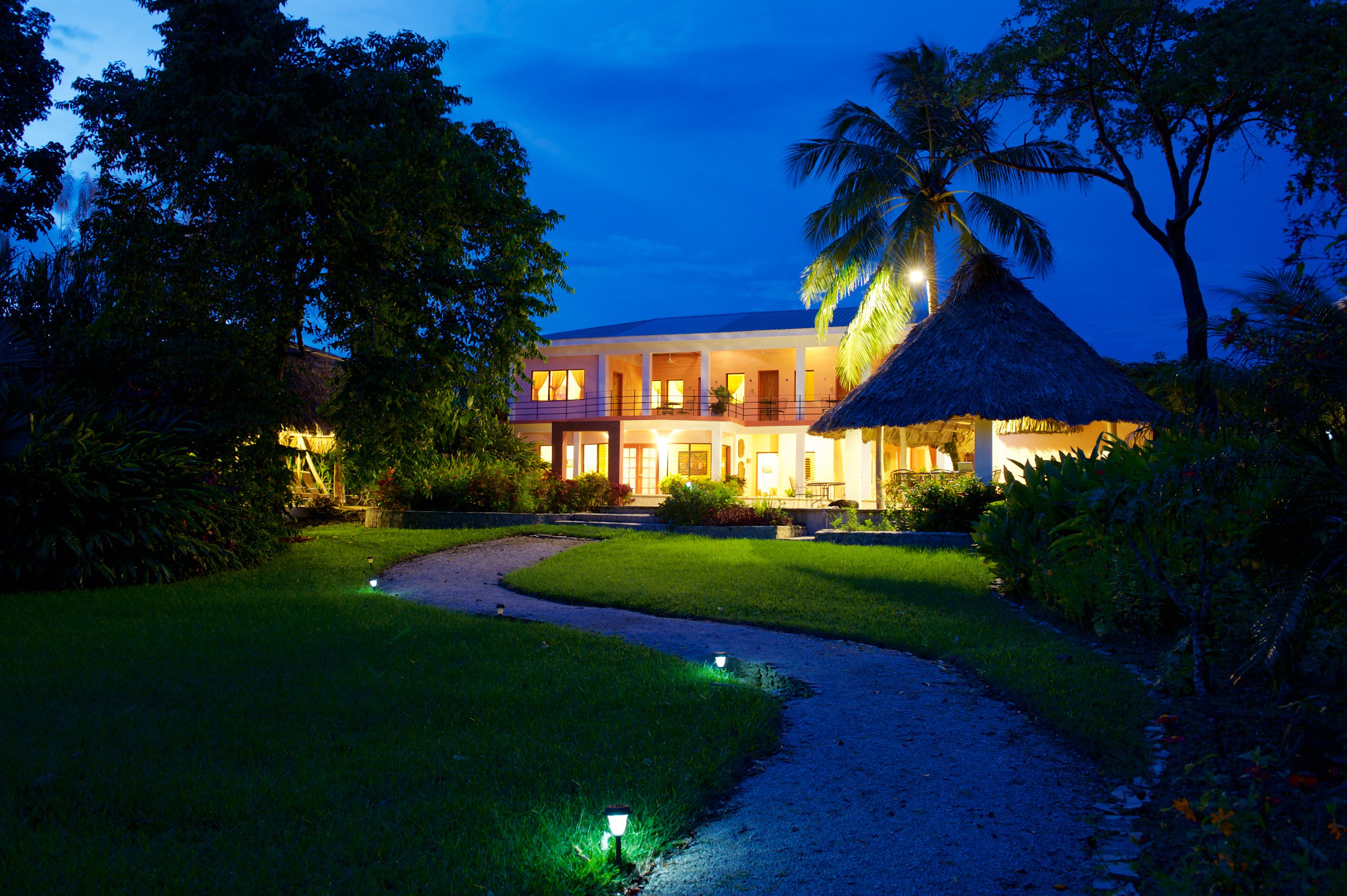 Coral House Inn Belize - Hotels