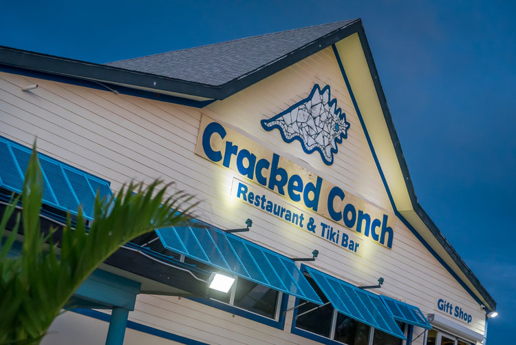 Cracked Conch Restaurant & Macabuca Tiki Bar - Restaurants