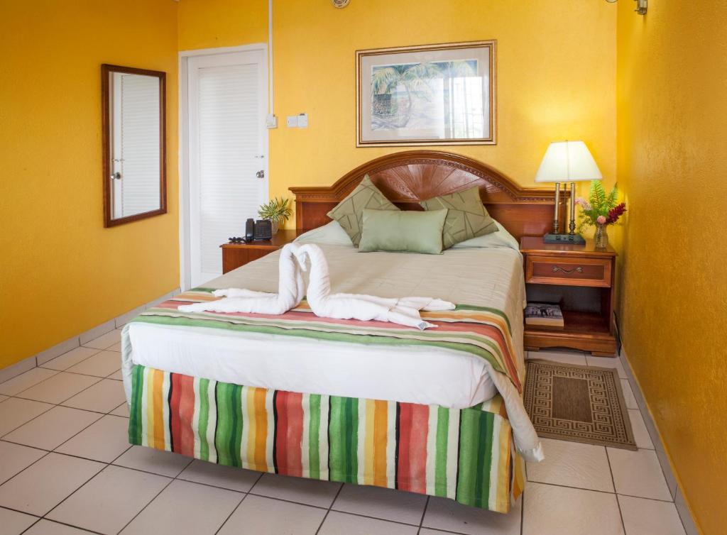 Palm Garden Hotel - Apartment & Condominium-Rentals