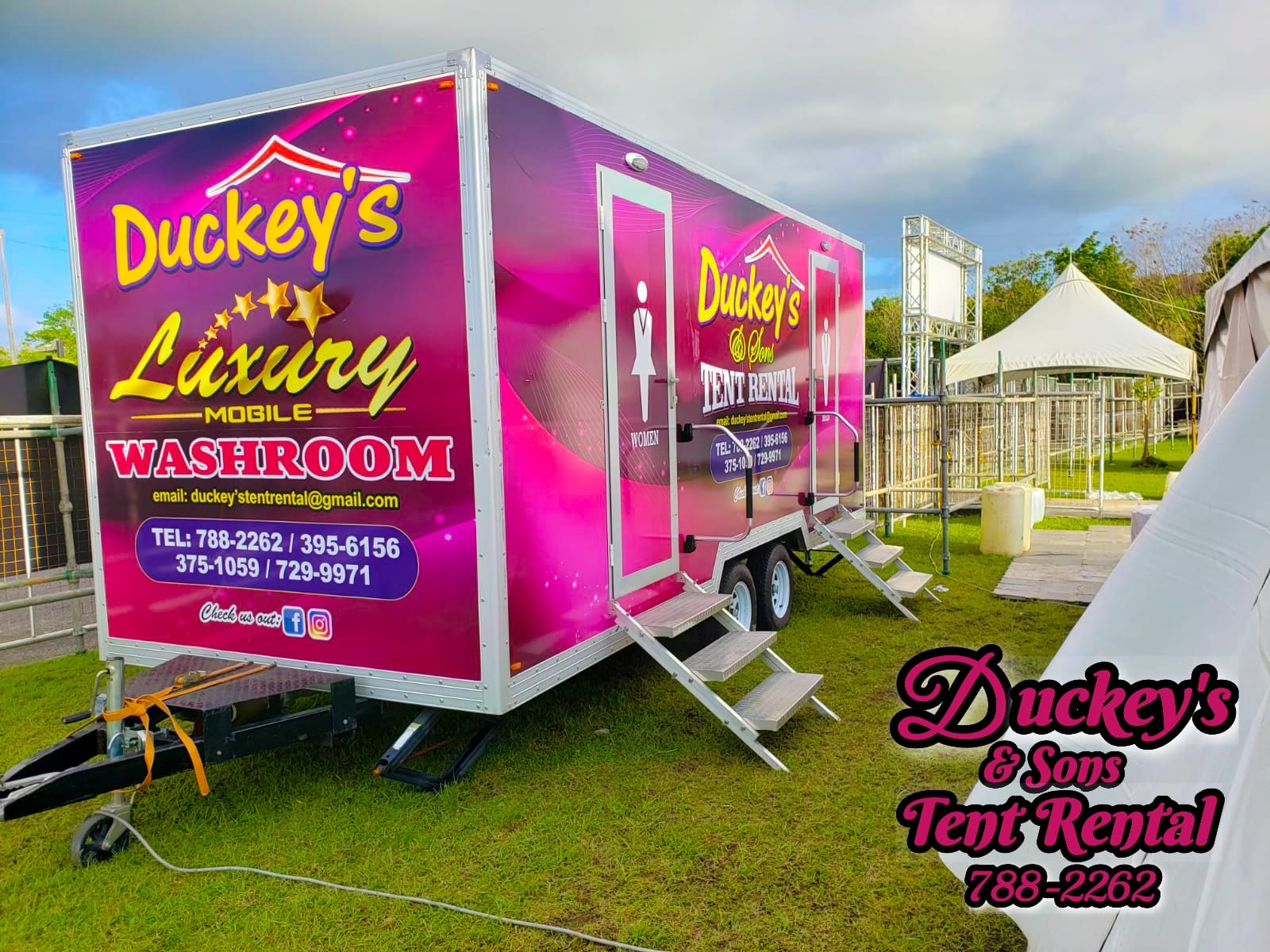 Duckey's & Sons Tent Rental - TENTS