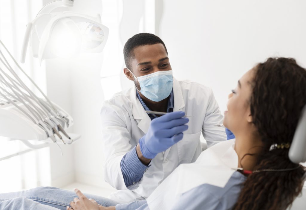 Six Non-Dental Health Issues Your Dentist Can Identify During a Check-Up