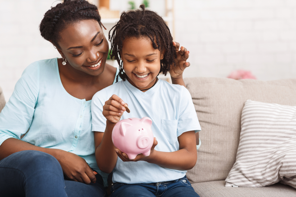 Five Tips on How to Help Your Children Develop Smart Money Habits