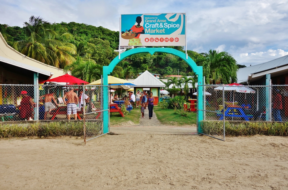 Findyello article on Grenada chill spots with image of Grenada Spice and Craft Market.
